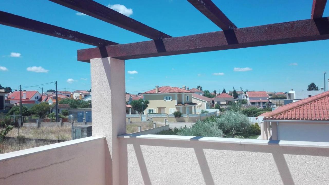 Spacious House In Aldeia Dos Pinheiros With Pool أزيتاوْ المظهر الخارجي الصورة