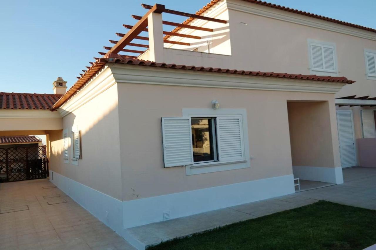 Spacious House In Aldeia Dos Pinheiros With Pool أزيتاوْ المظهر الخارجي الصورة